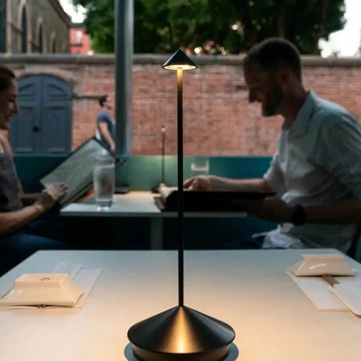 LED Minimalist Wireless Table Lamp