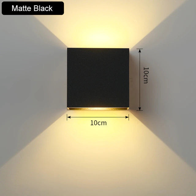 Elegant Wall Light