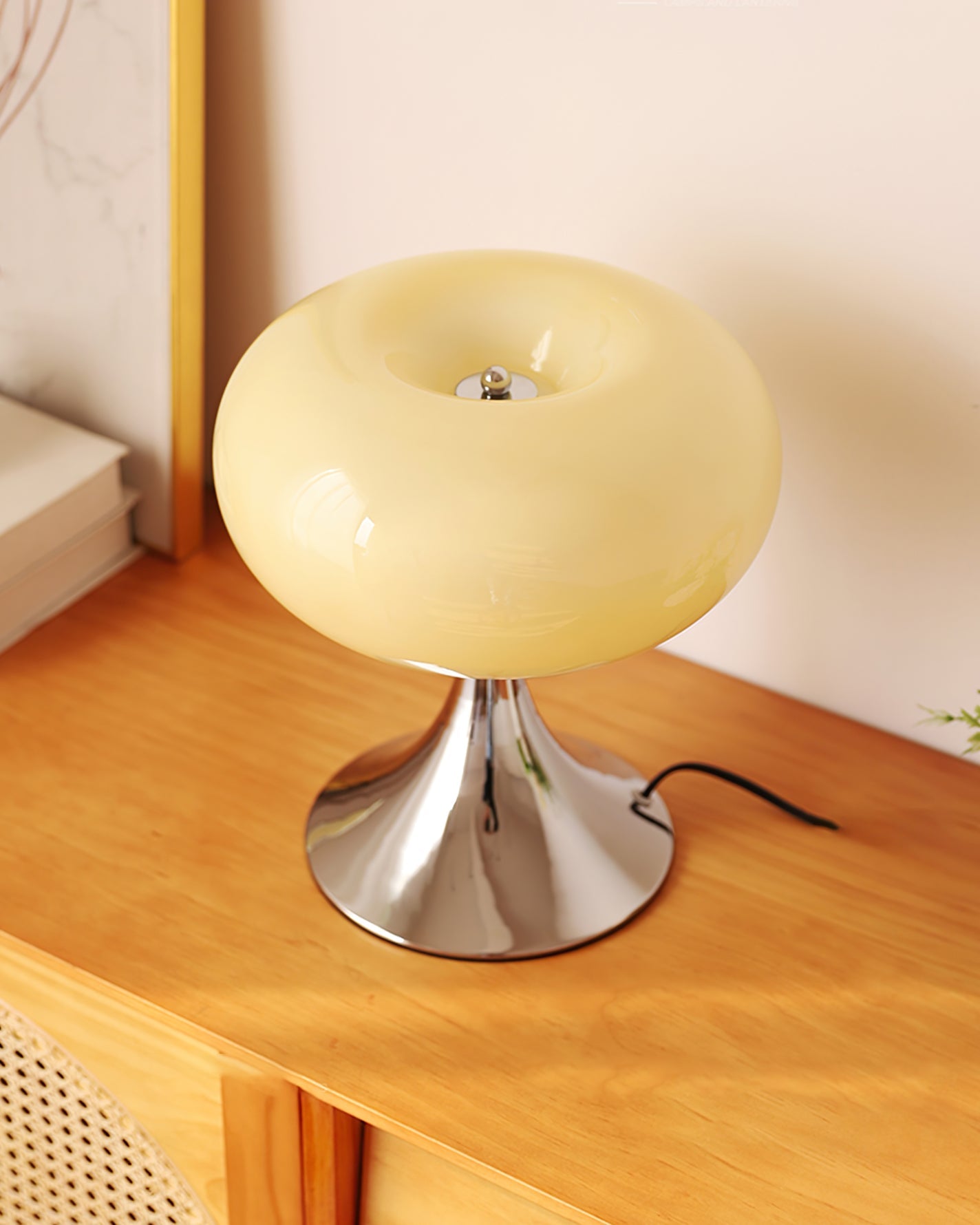 Pisa - Bauhaus Table Lamp