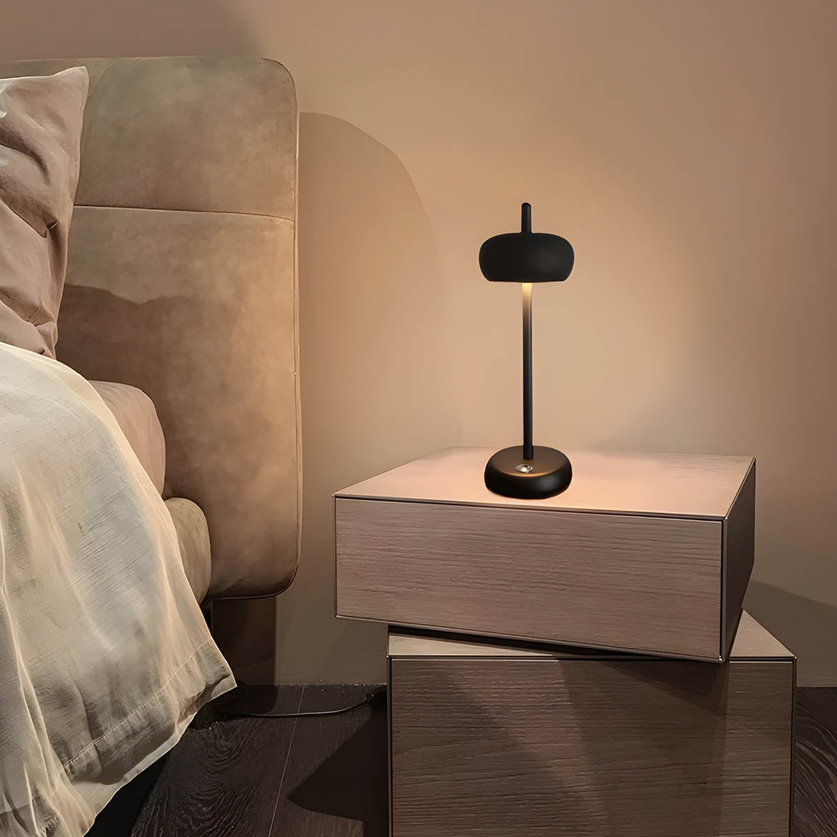 Rine Table Lamp