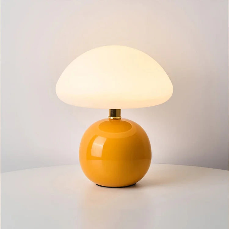 Bordeaux - Cream-Colored Mushroom Lamp